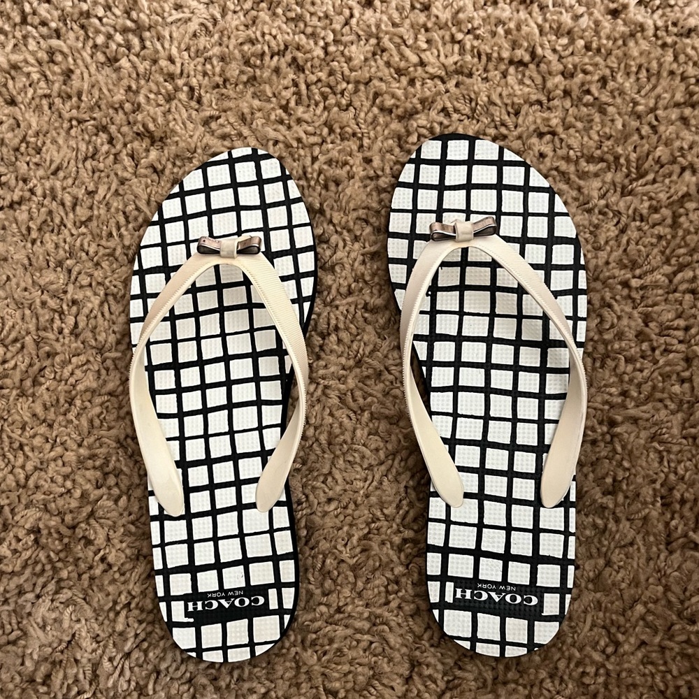 Coach Flip Flops size 9/10